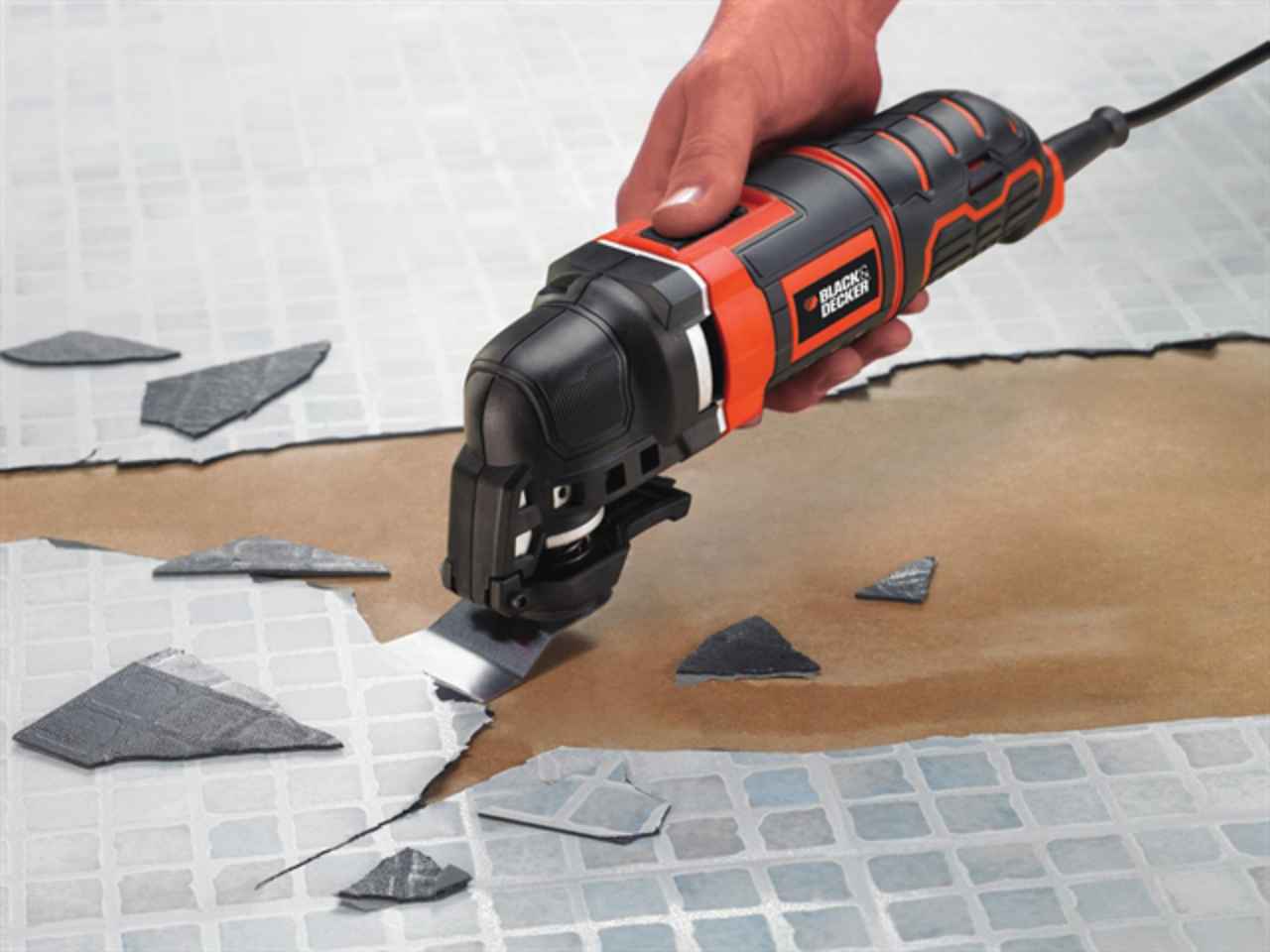 Black Decker MT300KA GB 240V Oscillating Tool 250 Watt 240 Volt