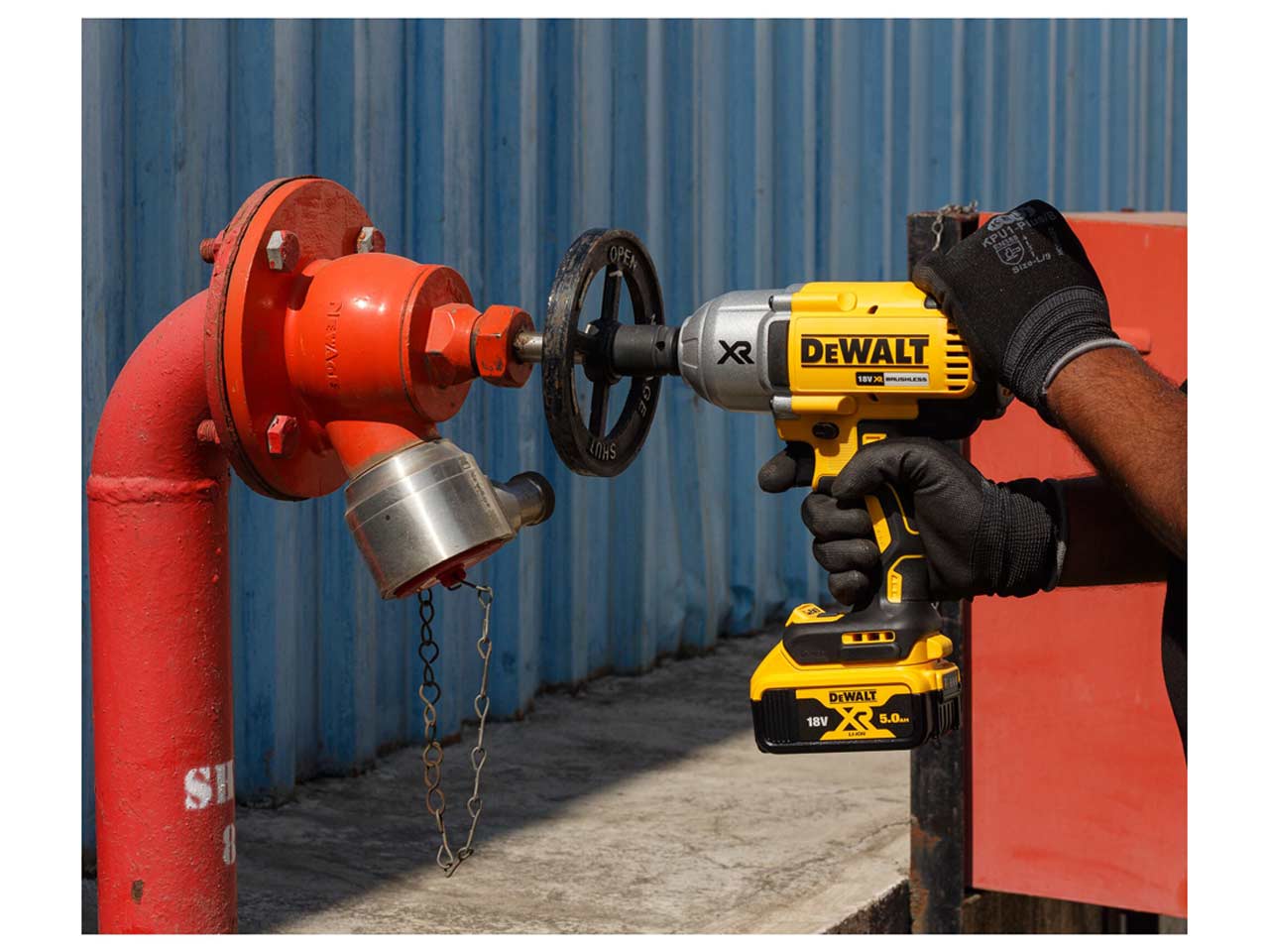 Dewalt dcf899 deals details