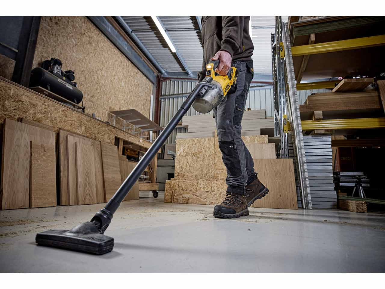 Dewalt stick vacuum online cleaner