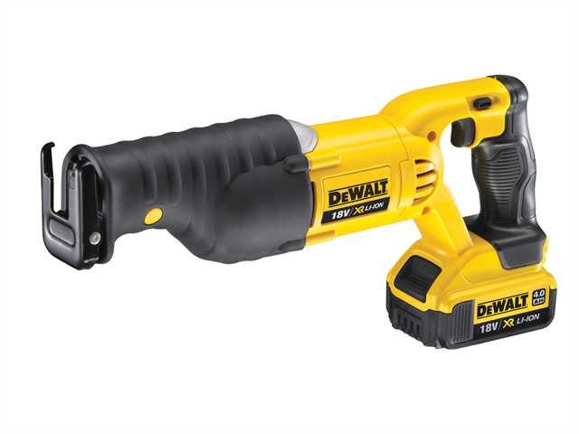 DeWalt DCS380M2 18v XR Reciprocating Sabre Saw 2 x 4.0ah Li Ion