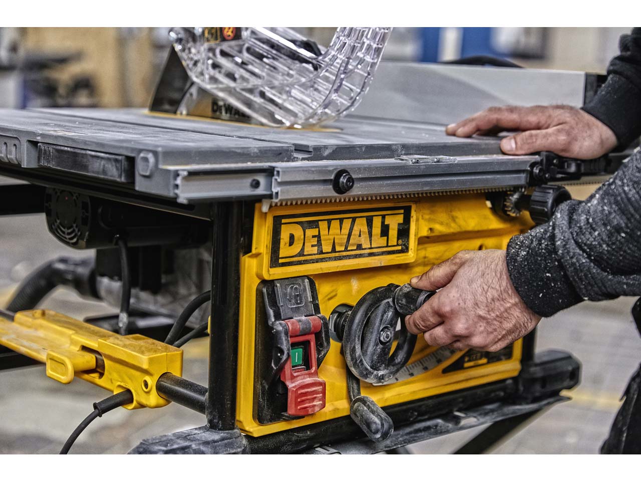 Dewalt shop dwe7492 240v