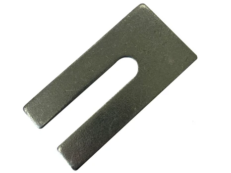 HH0101100680 Pre Galvanised Shim 100 X 50 X 5mm Slot C/W 14 X 70mm 25pk