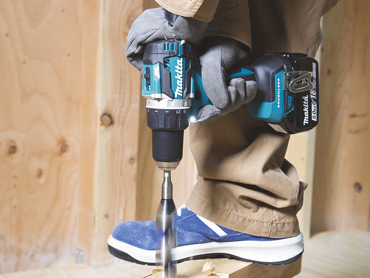 Makita brushless drill deals driver