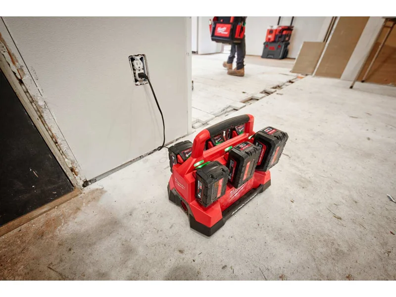 Milwaukee M18PC6 M18 PackOut Six Bay Rapid Charger