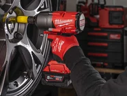 Milwaukee M18ONEFHIWF12-502X 18V 2x5Ah Fuel 1/2in Impact Wrench Kit
