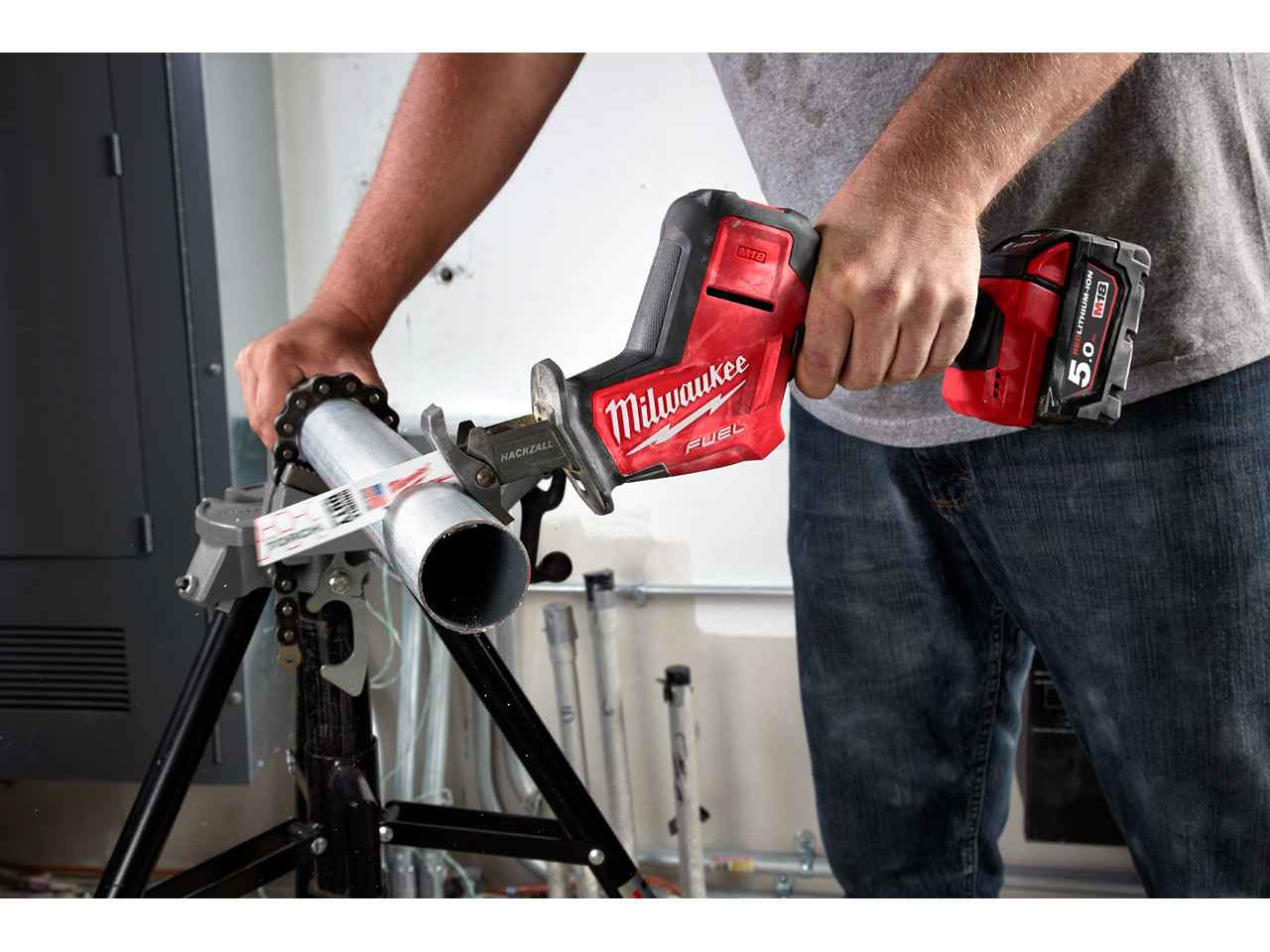 Milwaukee cordless deals hacksaw