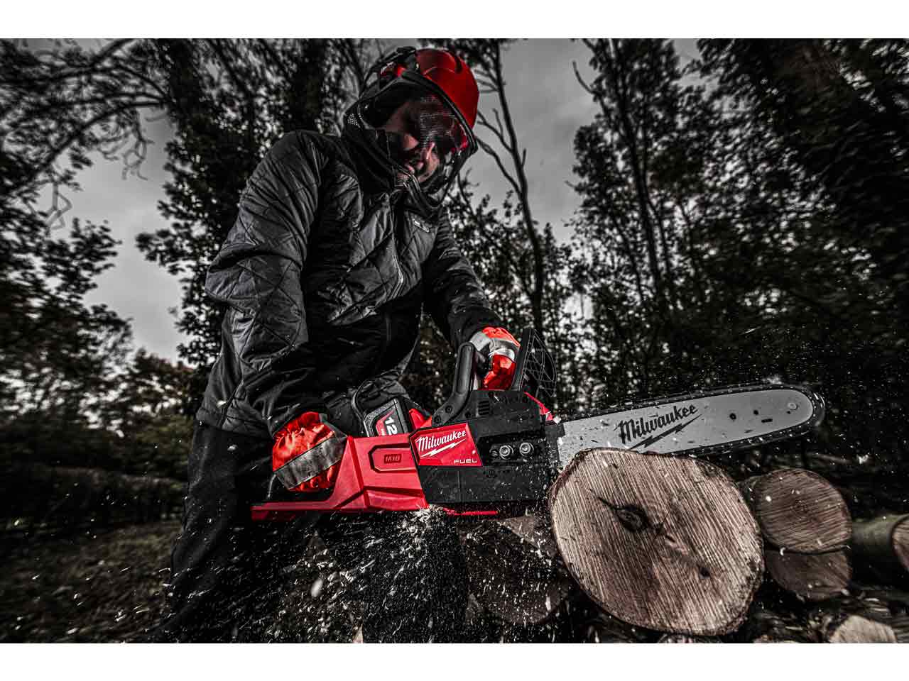 Milwaukee battery on sale powered chainsaw