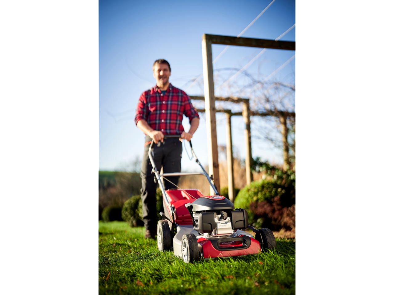 Mountfield hand store propelled petrol lawnmower