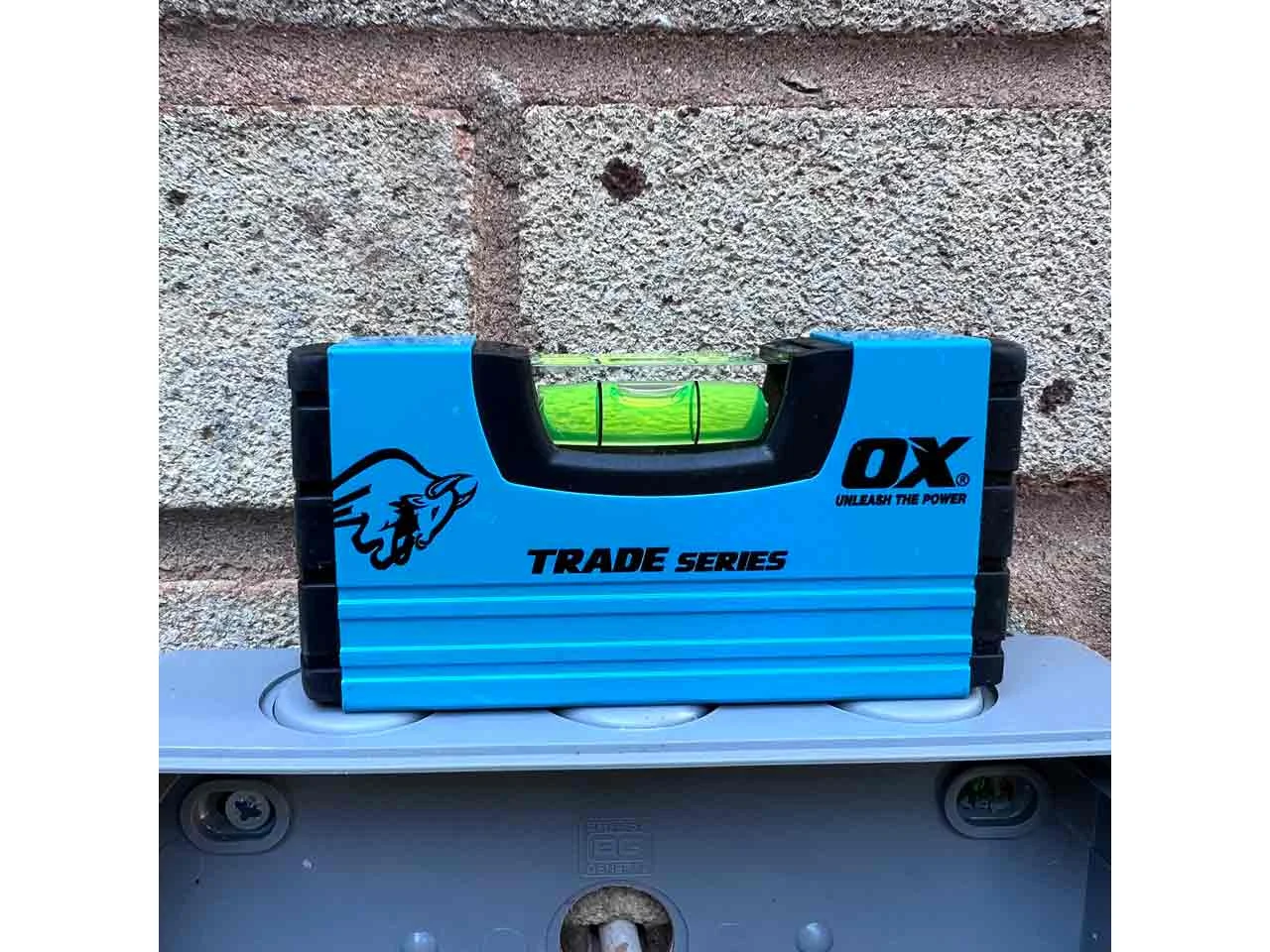 OX Tools OX Tools OX-T502801 100mm Trade Stubby Level