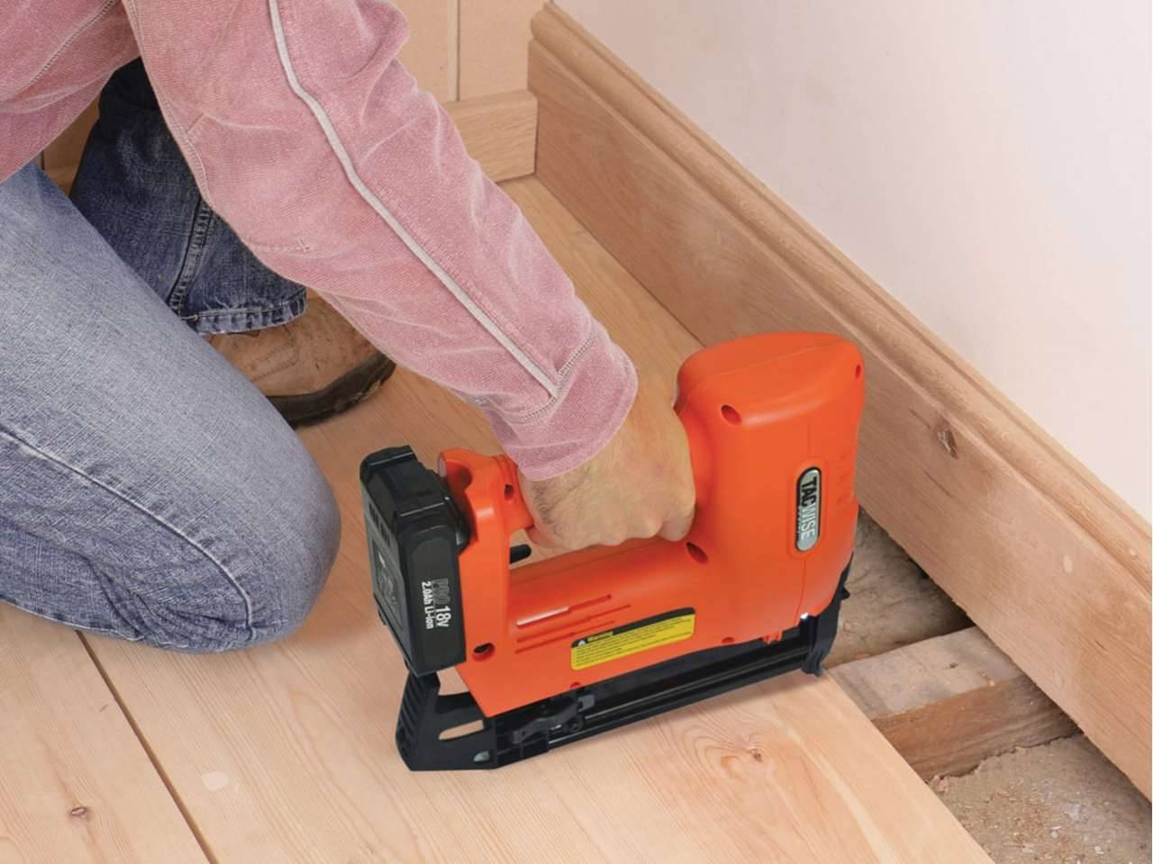 Electric nail deals gun for wood